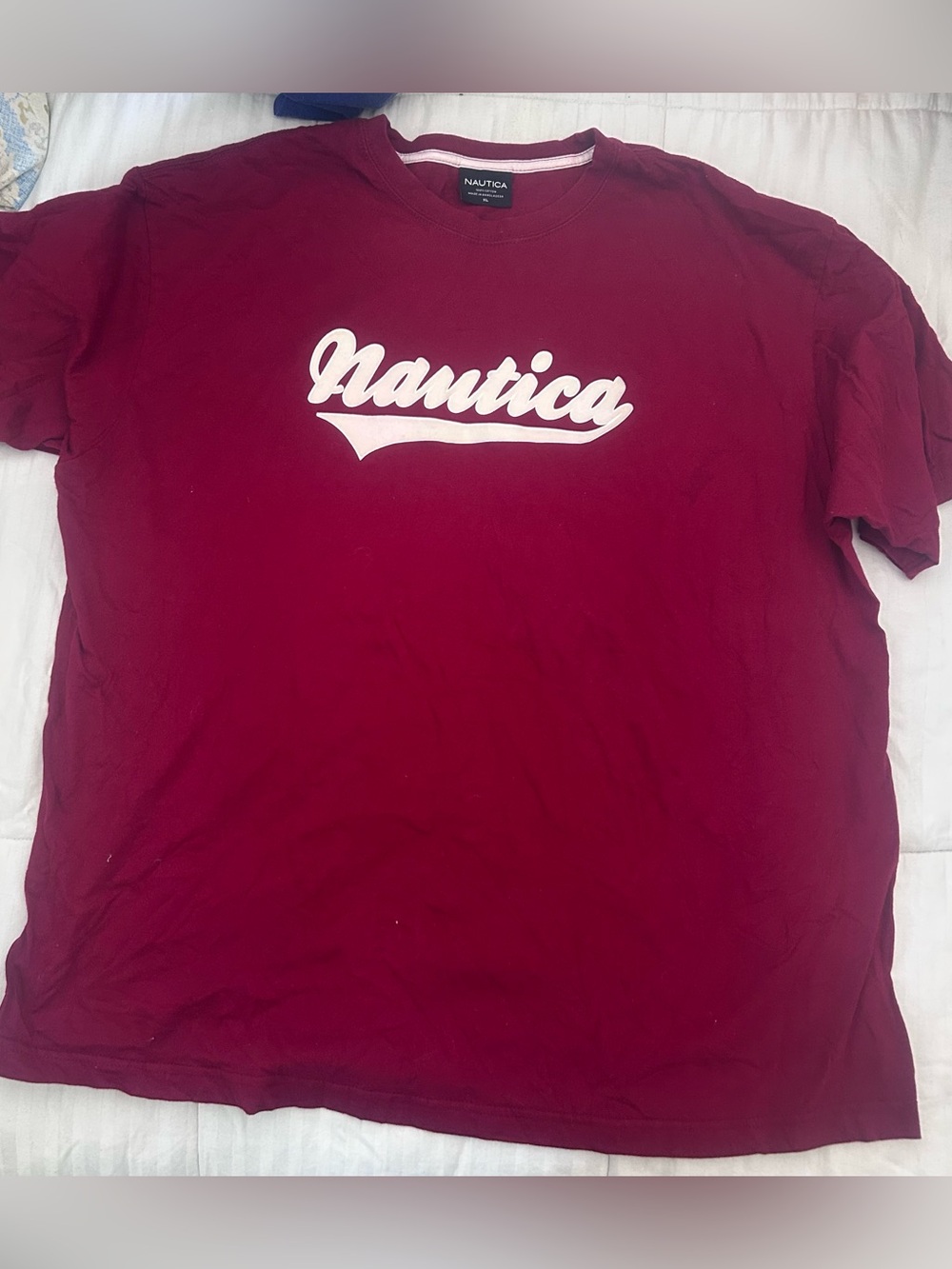 Perfect Condition Vintage Y2K Men’s Nautica Tshirt szXL With Velvet Lettering